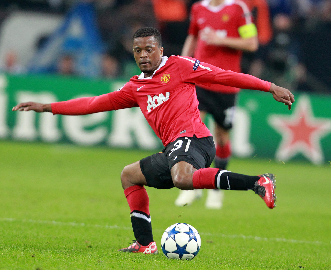 年以高额转 年以高额转